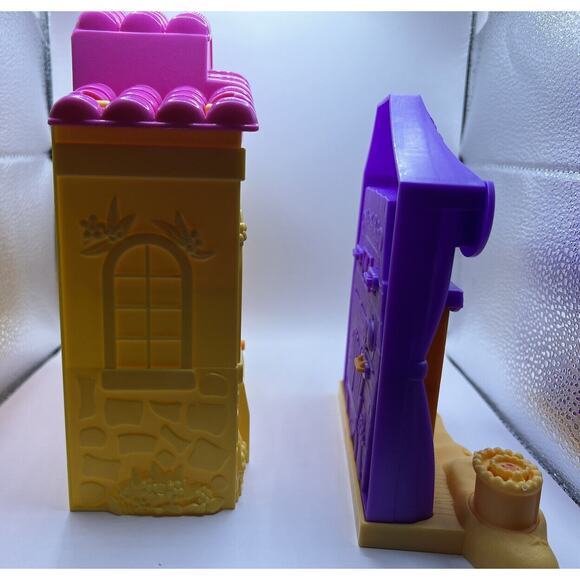 Mattel Dora the Explorer Yellow Pink Doll Play House & Purple House Set 2013 - Picture 4 of 12